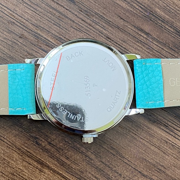 Stainless steel back watches in genuine leather - Picture 5 of 7